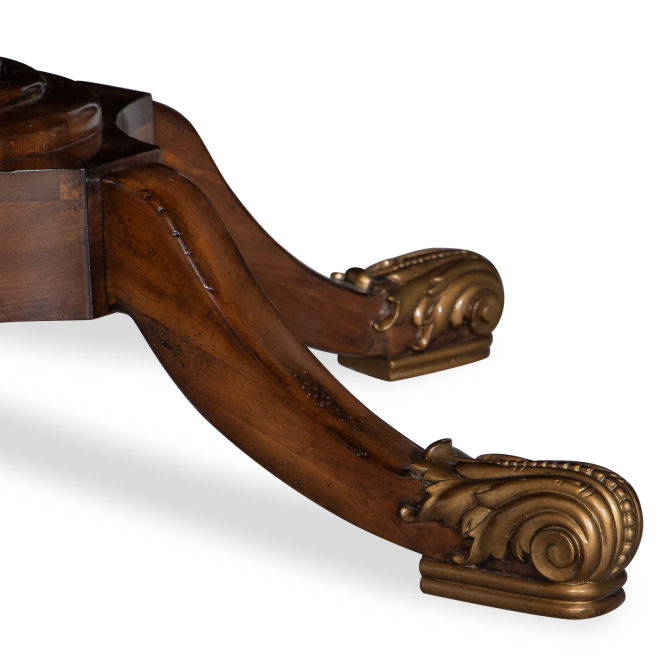 Jupe Round Extending Dining Table