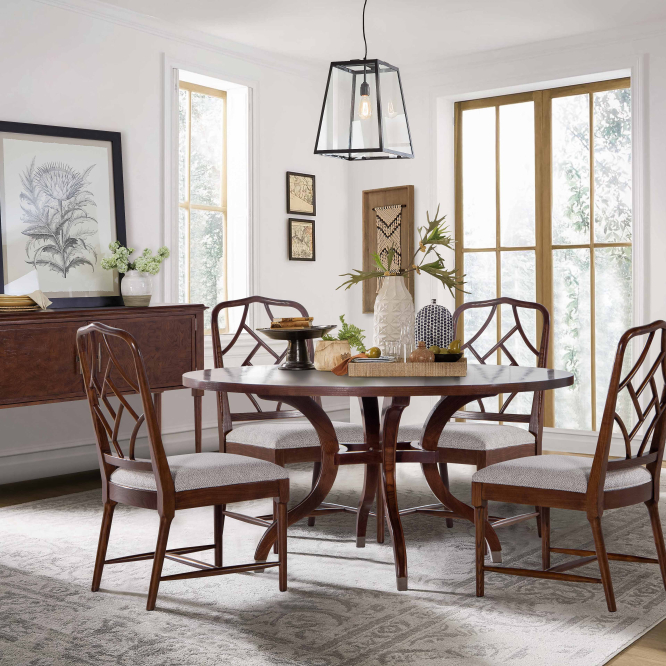 Round Dining Table 